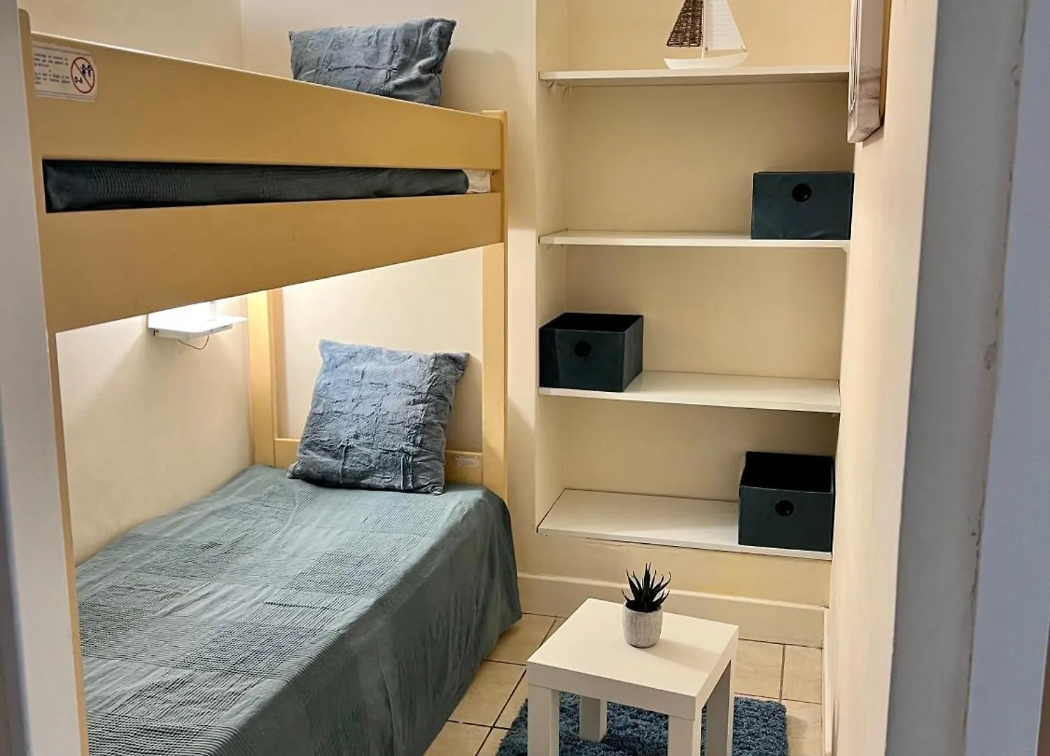 Nice Appartement En Bord De Mer Avec Piscine - Jusqu'A 6 Personnes