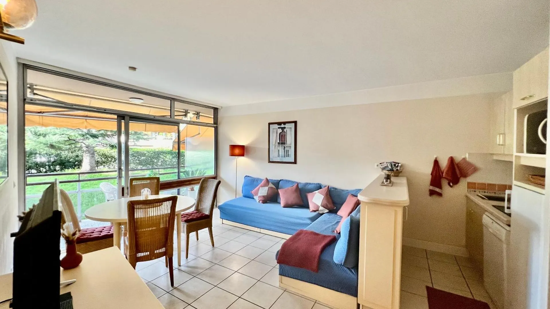 Nice Appartement En Bord De Mer Avec Piscine - Jusqu'A 6 Personnes Frankrijk